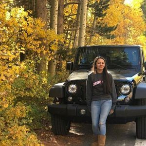 Meet your Posher, Julie